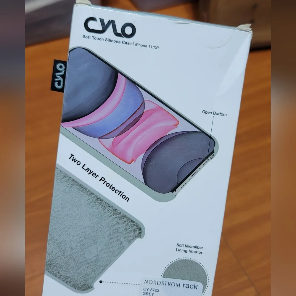 Cylo IPhone 11 & XR Soft Touch Gray Silocone Case